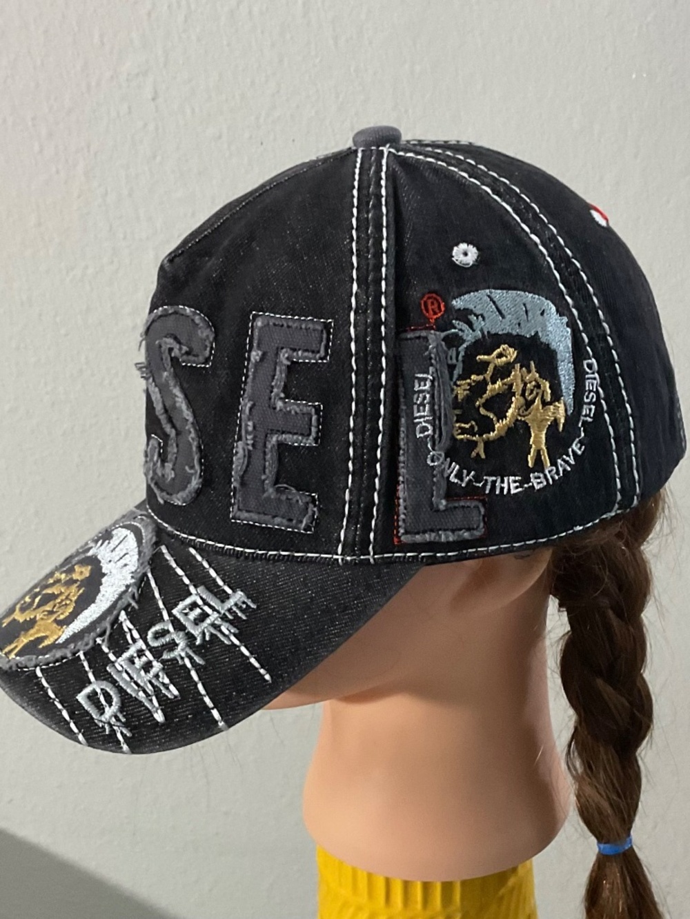 Diesel Hat. - Picture 3 of 7